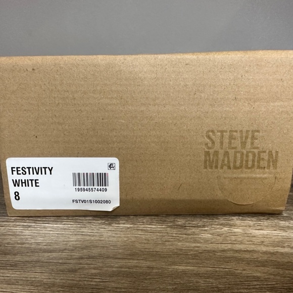 Steven Madden Festivity Mule - Picture 5 of 6